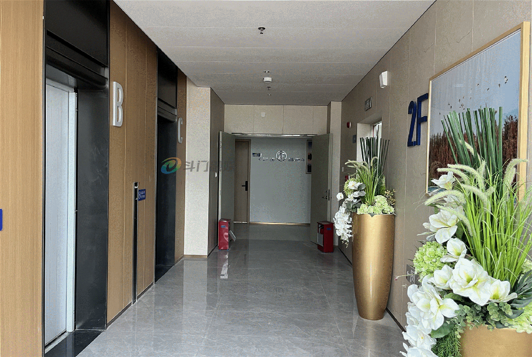 1722219873958619.gif 7.gif